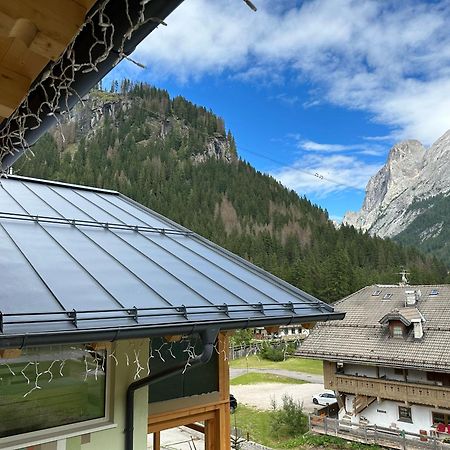 Albergo Garni Edy  Canazei Zewnętrze zdjęcie